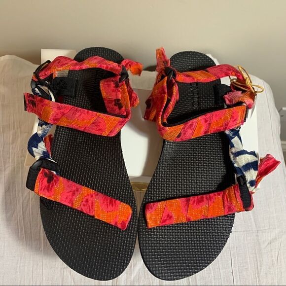 ARIZONA LOVE TREKKY SANDALS BY JASON WU - 41 (11) - Picture 2 of 10